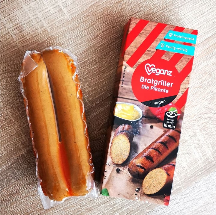 review photo of Veganz Veganz Bratgriller - The Piquant shared by @makeitcount on 11 Jun 2020 - review