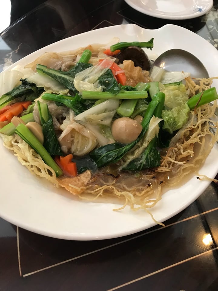 photo of Nature's Vegetarian Restaurant (Bangsar) Sdn. Bhd. Fried noodles shared by @opheeeliaaa on  02 Jun 2019 - review