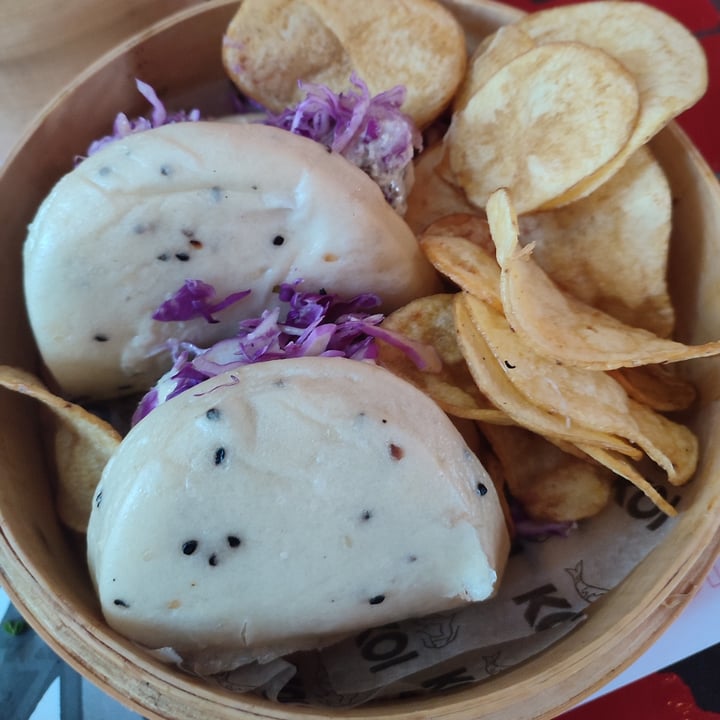 photo of KOI Beer & Dumplings - Lavalleja Bun falafel shared by @valeriavegana on  06 Feb 2022 - review