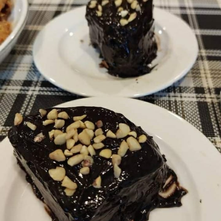 review photo of Vegan Cebu City Choco Moist Cake shared by @imdanauknow on 08 May 2022 - review