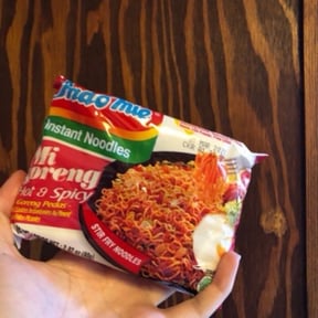 Indomie Mi Goreng Hot & Spicy Fried Noodles Reviews