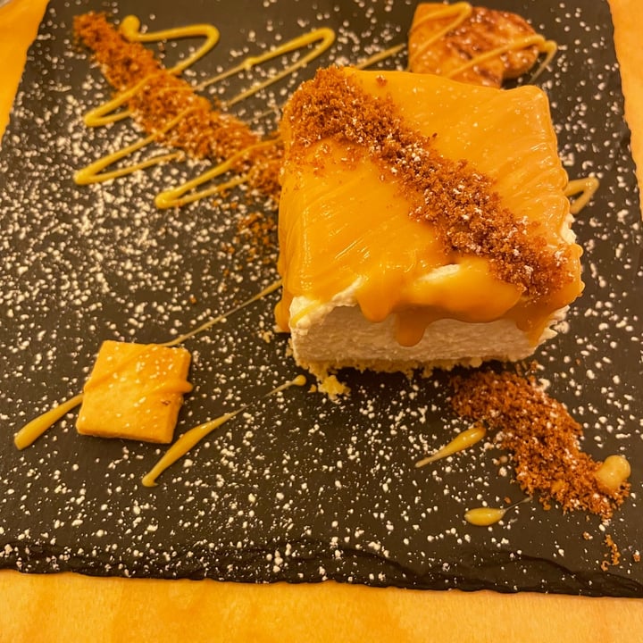 photo of Cavò Bistrot Cheesecake al caramello shared by @robertamurru on  13 Mar 2022 - review