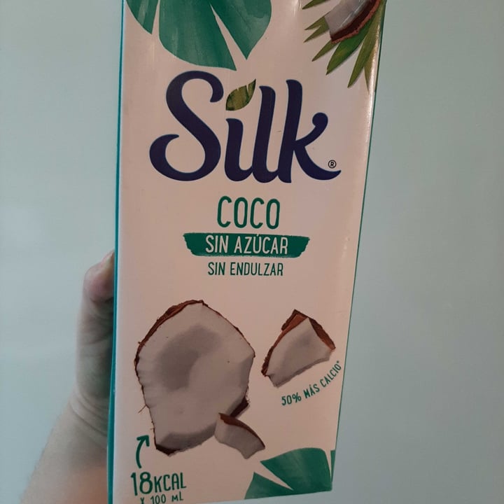 photo of Silk Leche De Coco Sin Azucar shared by @elizabethlg on  10 Dec 2021 - review