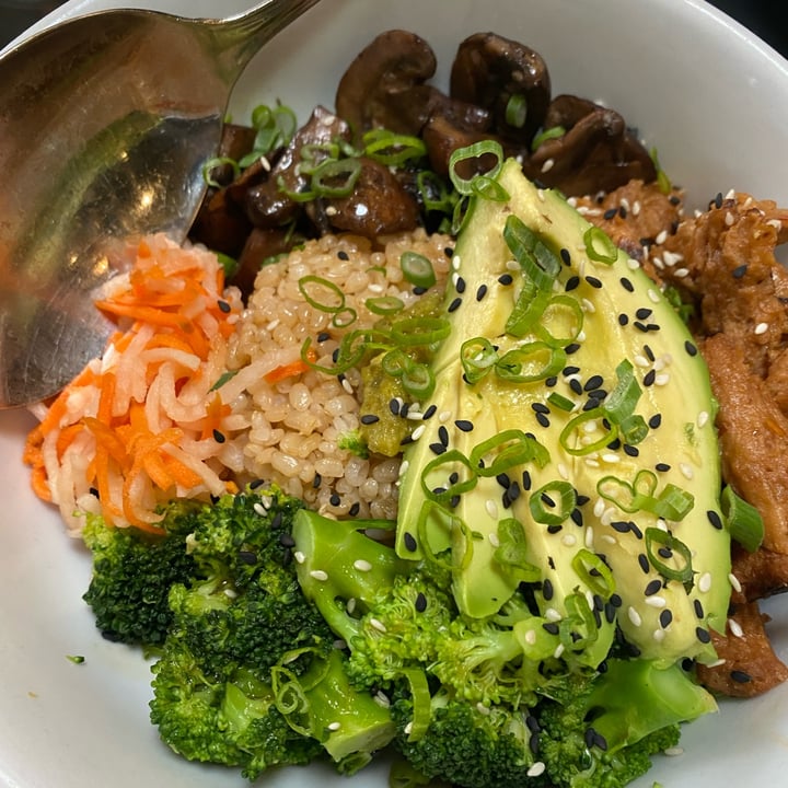 review photo of Blossoming Lotus Bibimbap shared by @ploopy on 26 Nov 2022 - review