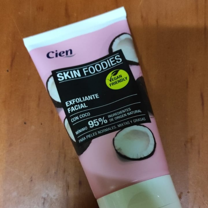 photo of Cien Exfoliante Facial con Coco shared by @desdeees on  27 Jan 2021 - review