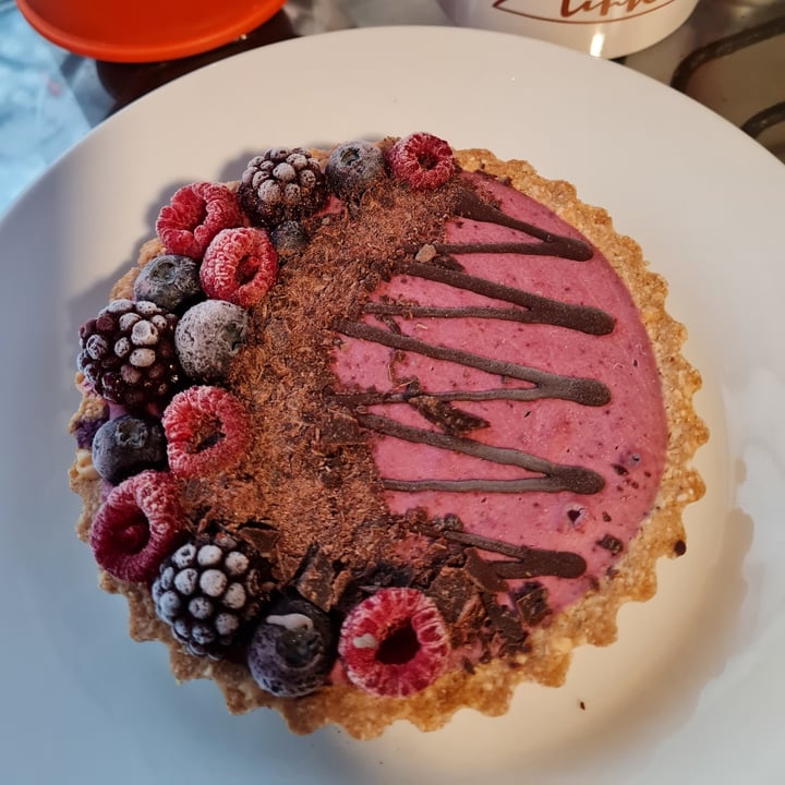 review photo of Sabor a Verde Tarta berries mix shared by @beckyisvegan on 10 Jul 2021 - review