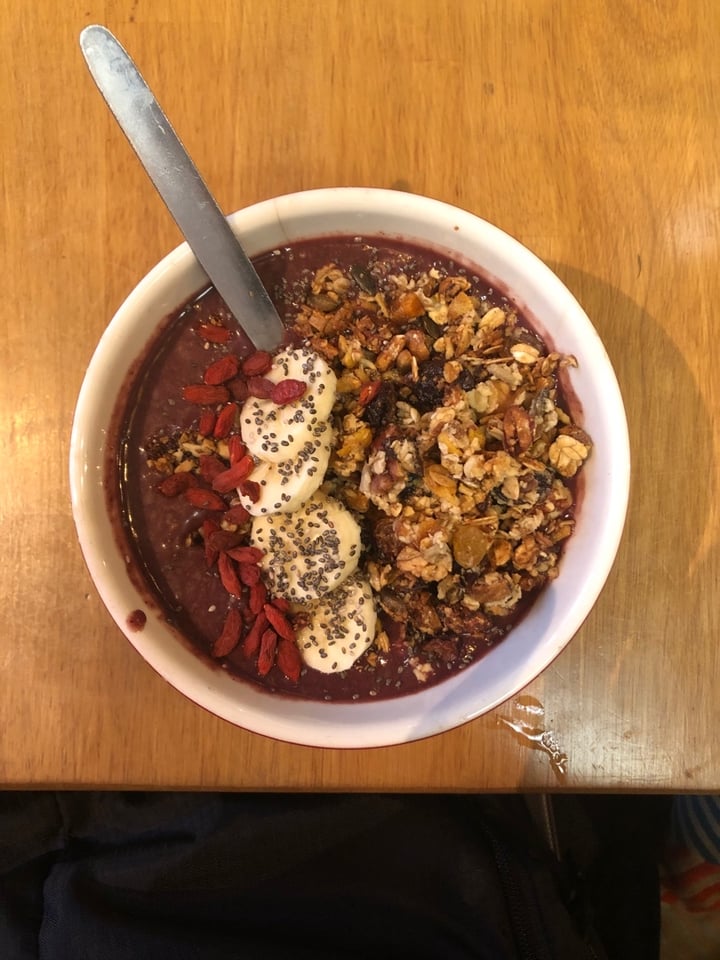 photo of Peck 20 Açai bowl shared by @soyboycarl on  09 Oct 2019 - review