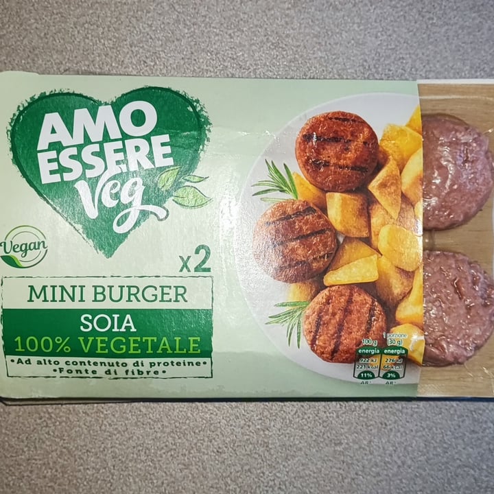 photo of Amo Essere Veg mini burger shared by @2veganinvan on  21 Aug 2022 - review