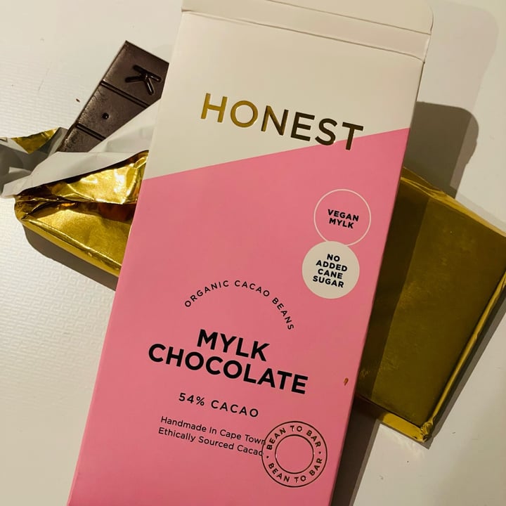 photo of Honest Chocolate 54% Cacao Mylk Chocolate shared by @theveganlifeza on  01 Jul 2022 - review