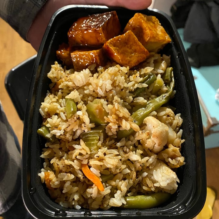 review photo of Vegan Bodega Mixed Veg Fried Rice shared by @jhuber on 27 Feb 2022 - review