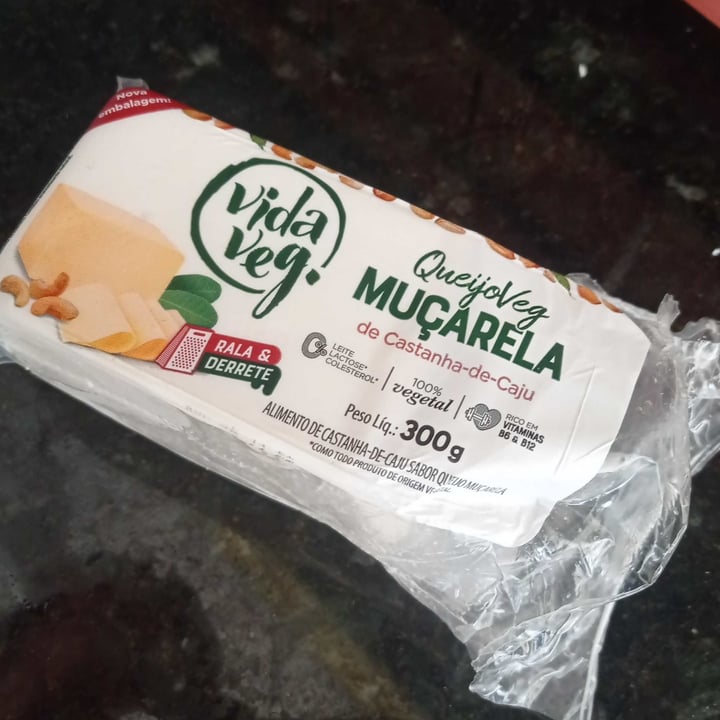 photo of Vida Veg mussarela shared by @fevisciani on  24 Aug 2022 - review