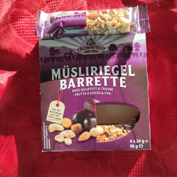 review photo of Crownfield Muesliriegel Barrette shared by @sarab612 on 15 Jan 2022 - review