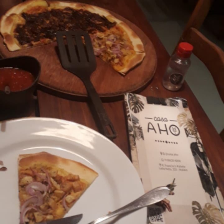 photo of Casa Aho Pizza vegana shared by @juliennegois on  25 Jul 2021 - review