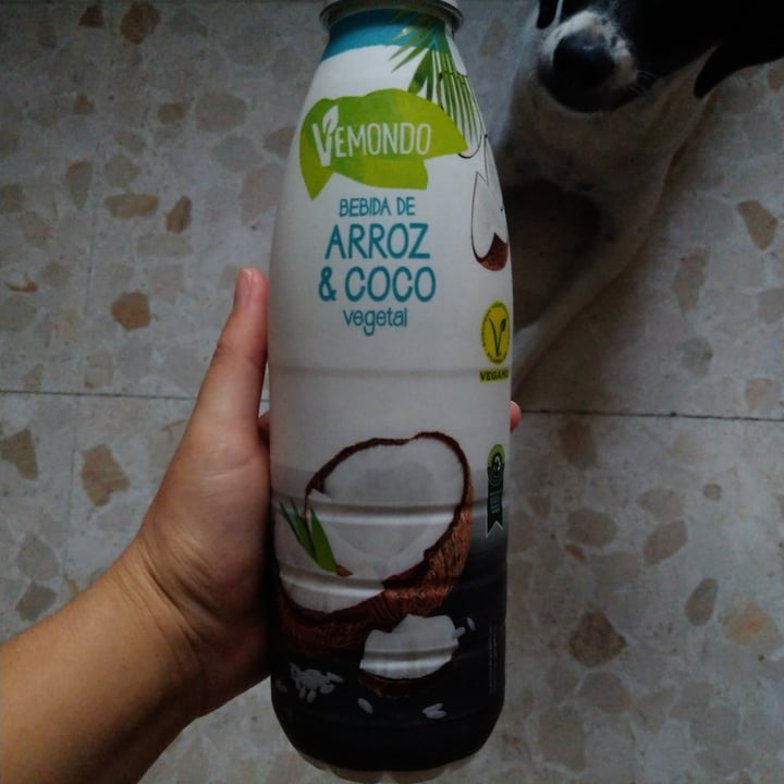 photo of Vemondo Bebida de arroz y coco shared by @theandalusianqueer on  27 Jul 2021 - review