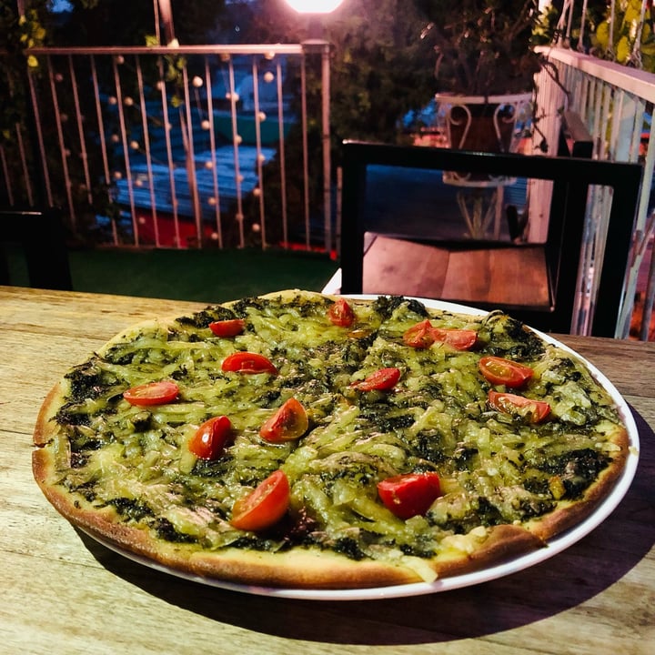photo of Vegan E Meet Italy Pizza Verde shared by @hanve on  25 Sep 2021 - review