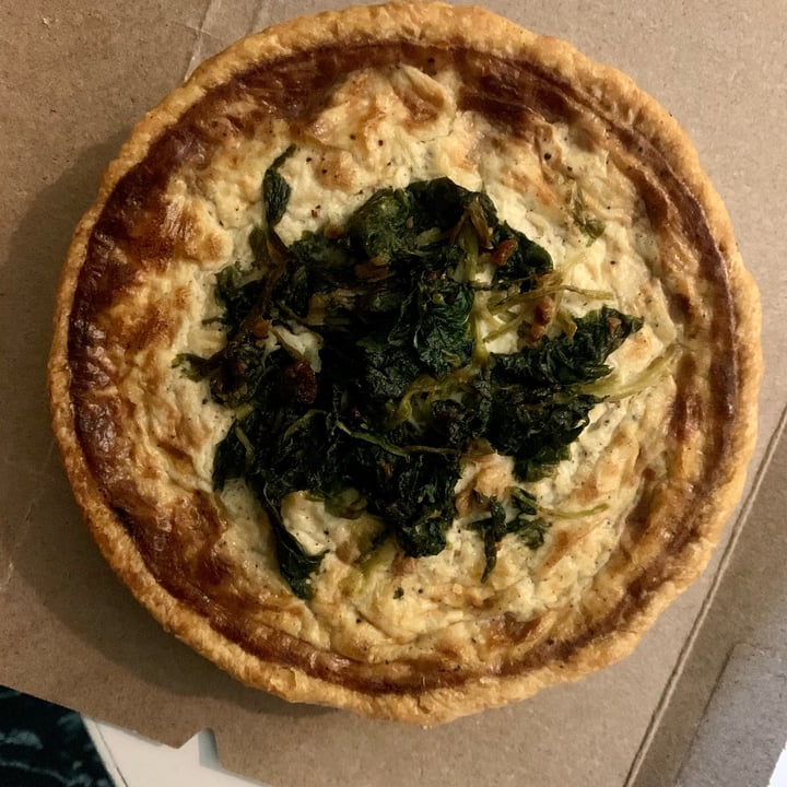 photo of Sprout Plant Based Fusion Spinach Quiche shared by @jashment on  17 Dec 2021 - review
