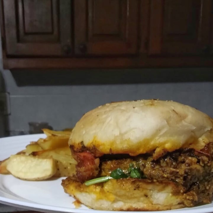 photo of Nehuén - Parador Artesanal Burger Vegana shared by @aixacabral on  12 Jan 2021 - review