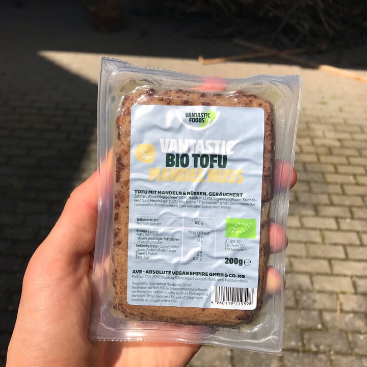 photo of Vantastic Foods Bio-Tofu Mandel-Nuss shared by @david- on  06 Oct 2021 - review