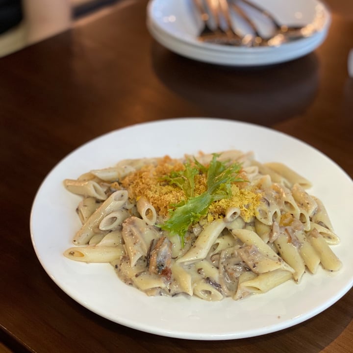 photo of nomVnom Bistro Truffled Mushroom Pasta shared by @cocothekoala on  23 Jul 2020 - review