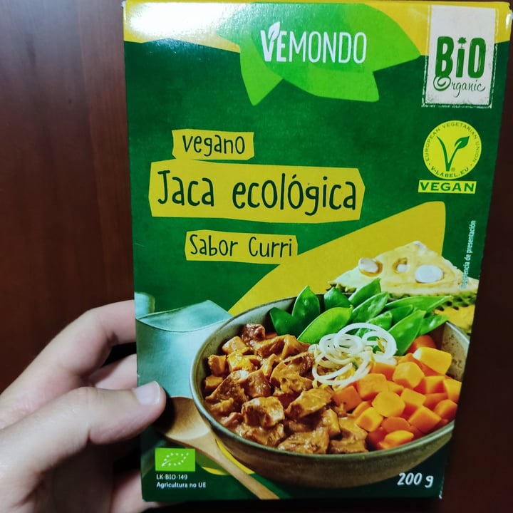 photo of Vemondo  jaca ecologica sabor curry shared by @mamaroach on  14 Oct 2022 - review