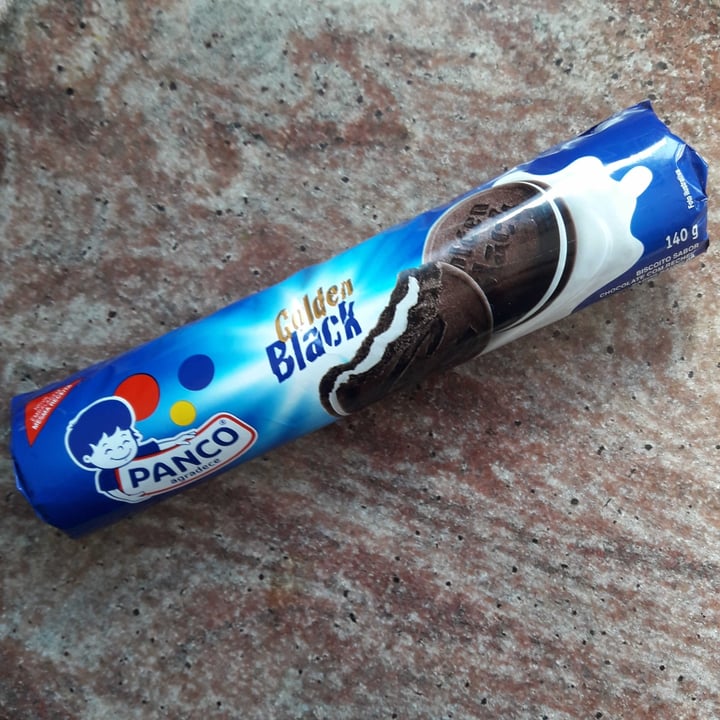 photo of Panco Sandwich biscuit vanilla flavored Golden Black shared by @mtoth on  10 Jul 2021 - review