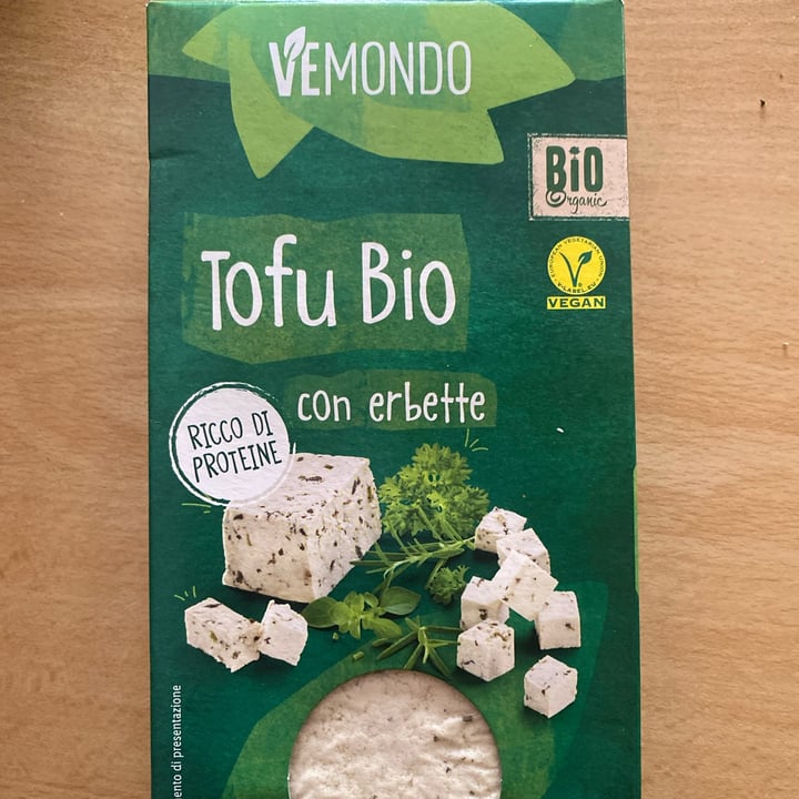 photo of Vemondo  Tofu con Erbette shared by @ddenii on  25 Jun 2022 - review