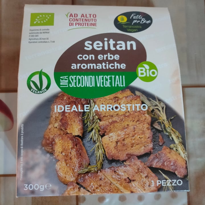 photo of Fatti per bene terranostra vegan Seitan con erbe aromatiche shared by @269vegan269 on  16 Apr 2022 - review