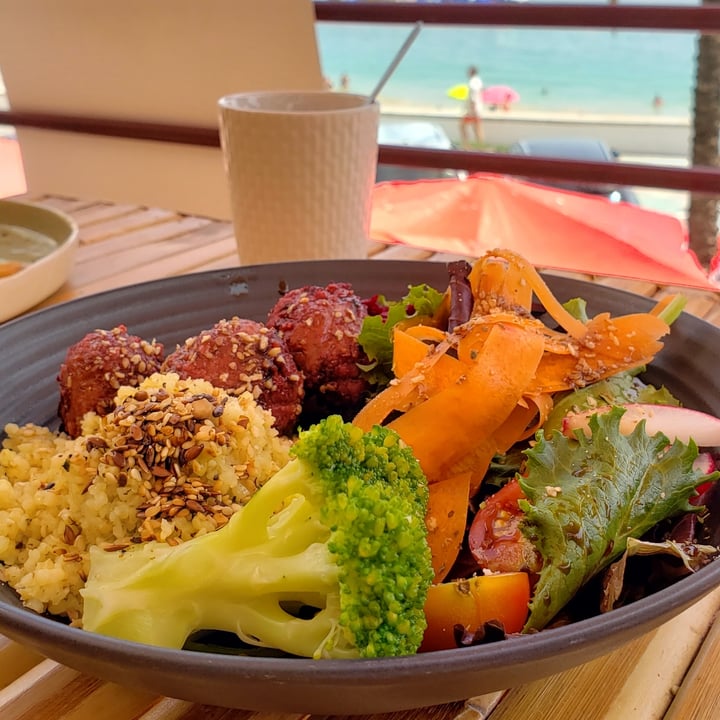 photo of Aloha Cafe Dish of the Day shared by @marimedeiros on  12 Jul 2021 - review