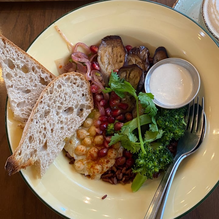 photo of Bread Yard Great Vegan Bowl shared by @rqyeo on  12 Mar 2021 - review