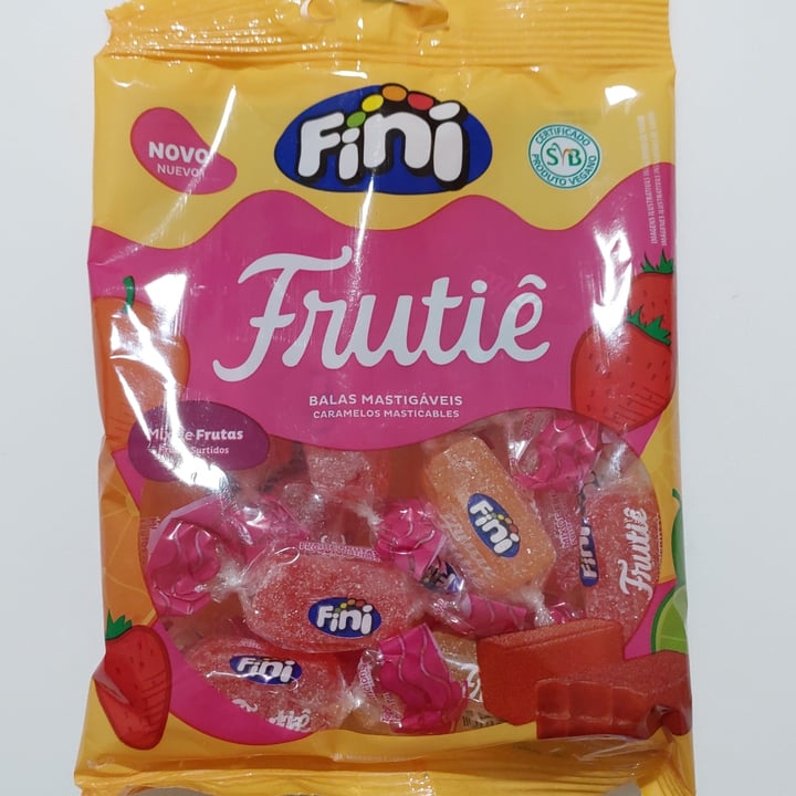 photo of Fini Frutiê Mix de Frutas (frutas sortidas) shared by @jasmim on  08 Jul 2022 - review
