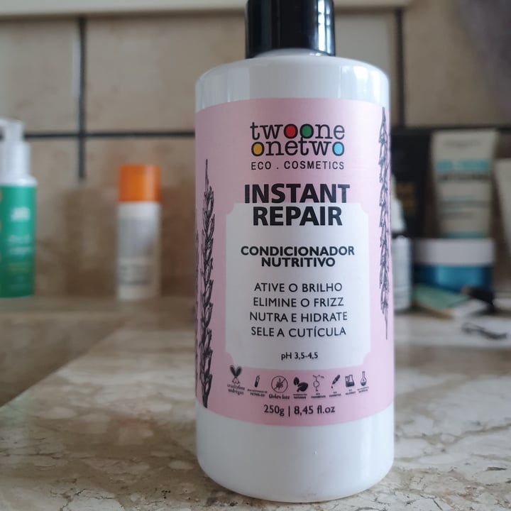 review photo of Twoone Onetwo Condicionador Nutritivo shared by @analarissima on 10 May 2022 - review