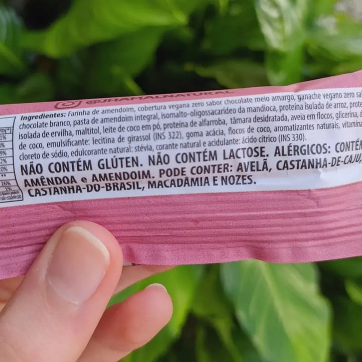 review photo of Jhamal Barra De Proteína Vegana Morango shared by @mariveggy on 15 Jun 2022 - review