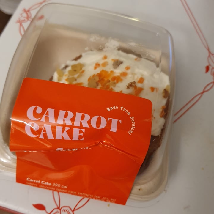 photo of Veggie Grill Carrot Cake shared by @anistavrou on  24 Nov 2022 - review