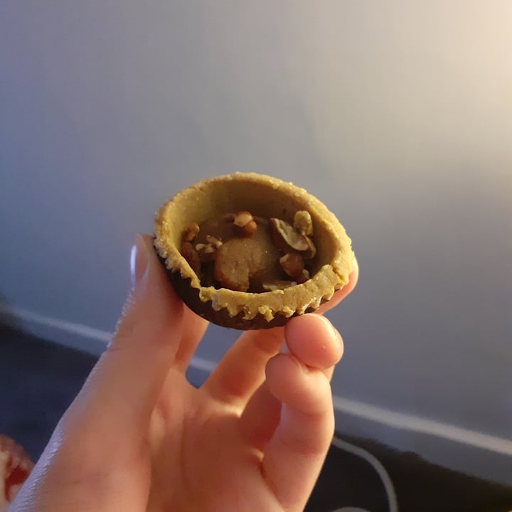 review photo of Pri's Puddings Pecan pie shared by @tillymjo on 29 Nov 2020 - review