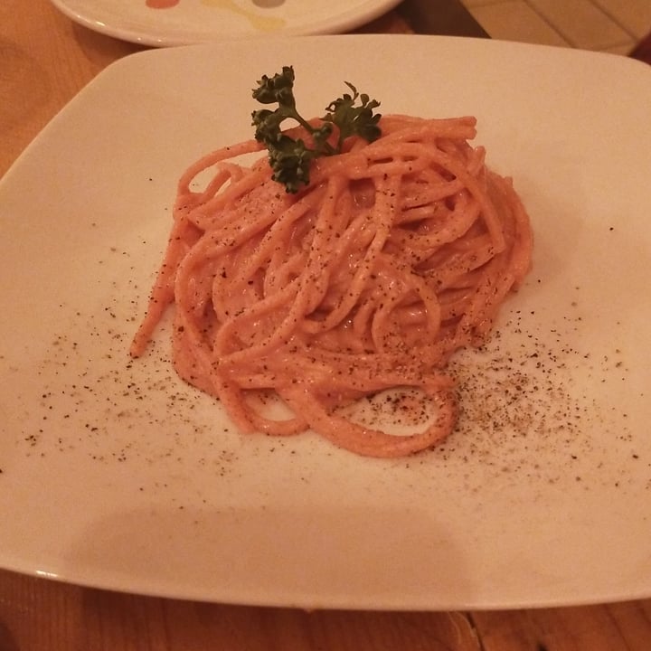 photo of Raparossa di Galiano Madia Spaghetto raparossa cacio e pepe shared by @anto-miky18 on  17 Jan 2022 - review