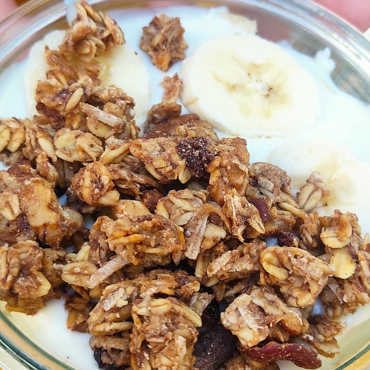 photo of Taylor's Café Granola Yogurt shared by @geo-idee on  25 Sep 2022 - review