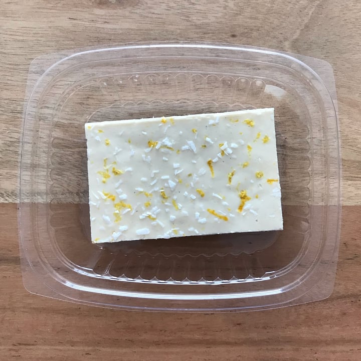 photo of Fortify Lemon Coconut Square shared by @kaykuzina on  14 Apr 2022 - review