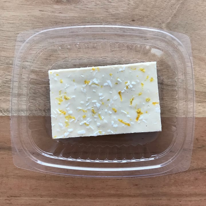 review photo of Fortify Lemon Coconut Square shared by @kaykuzina on 14 Apr 2022 - review
