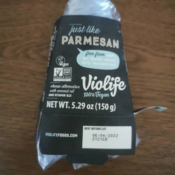 review photo of Violife Just Like Parmesan Wedge shared by @racheleveg on 14 Mar 2022 - review