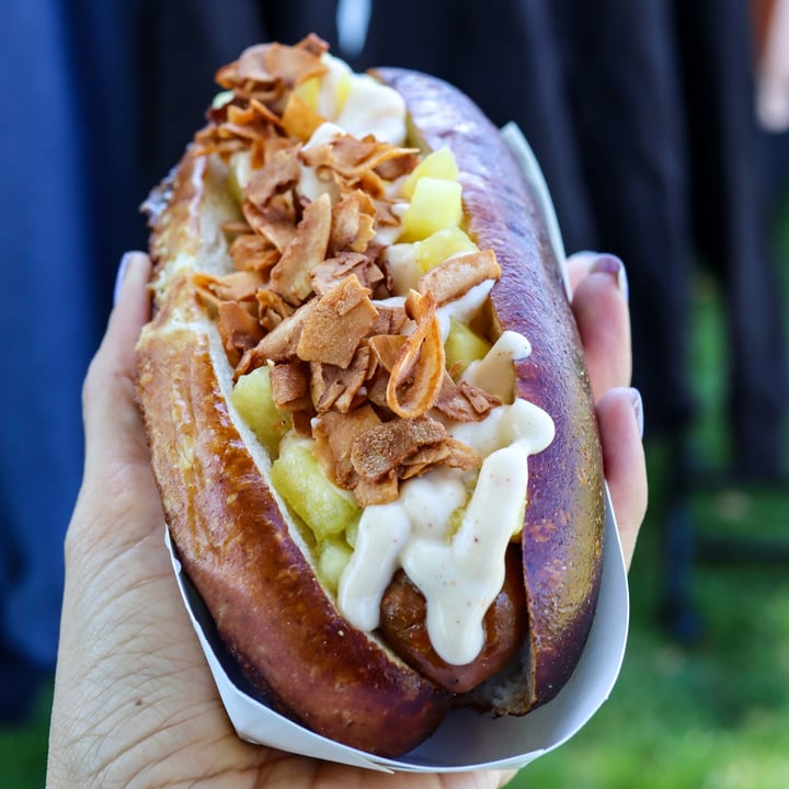 photo of Yeah Dawg!!! (Food cart) Viva Dawg shared by @lizmaselli on  27 Sep 2022 - review