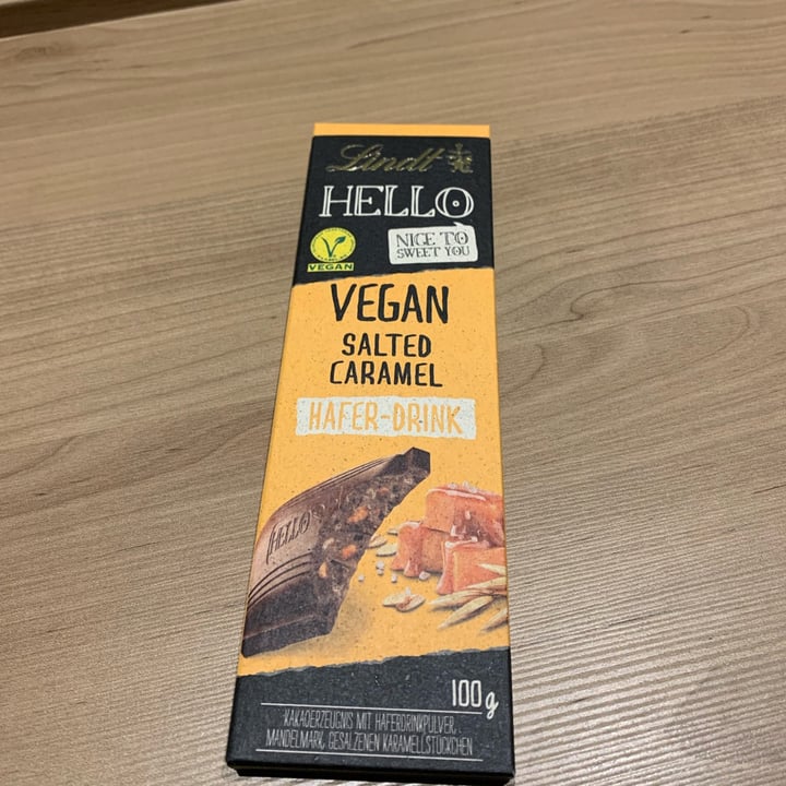 photo of Lindt Hello Vegan Salted Caramel shared by @cr-vegan on  11 Jun 2022 - review