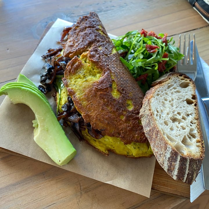 photo of Nourish'd Observatory Chickpea & Tofu Omelette shared by @julievan on  04 Jun 2021 - review