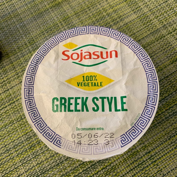 photo of Sojasun A la grecque nature shared by @rebeccamenozzi on  07 Jun 2022 - review