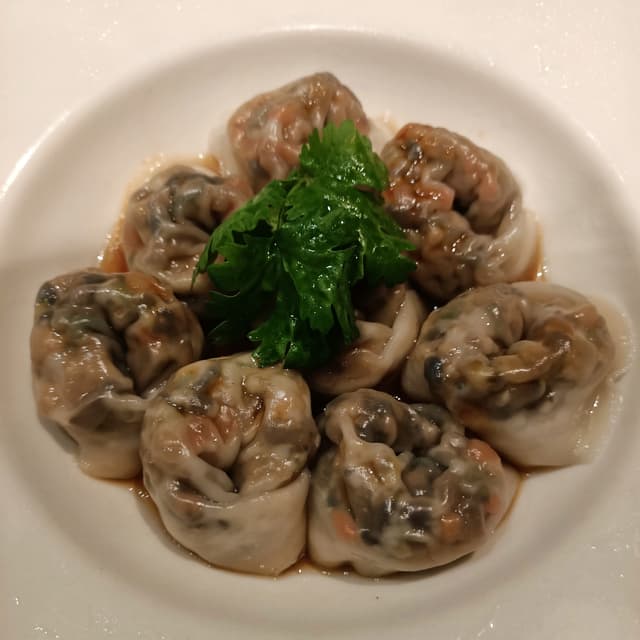 Foto do prato “steamed dumplings”