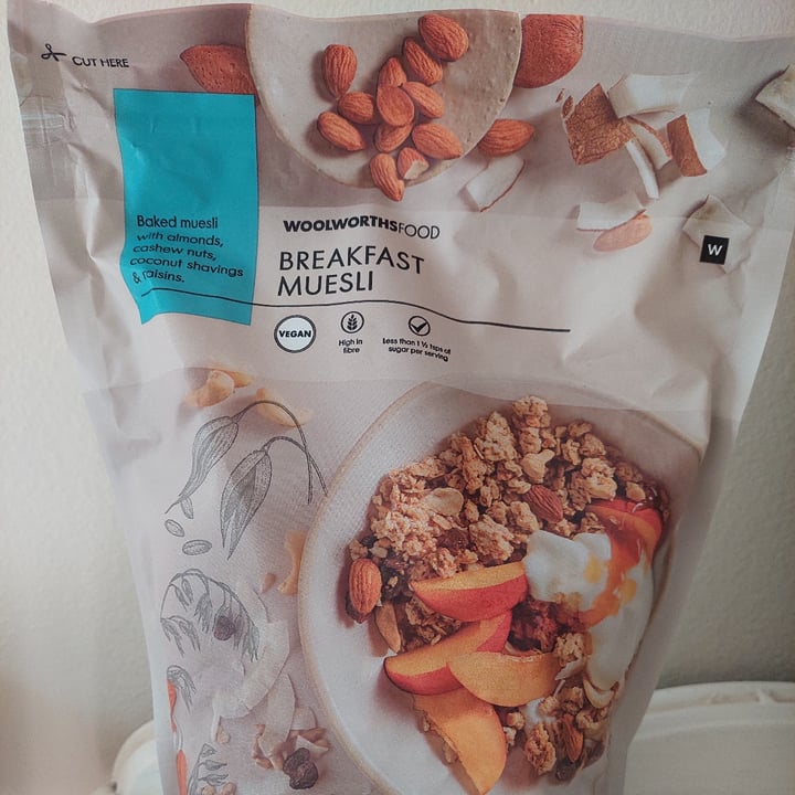 photo of Woolworths Food Breakfast Muesli shared by @hippiegirl on  18 Nov 2022 - review