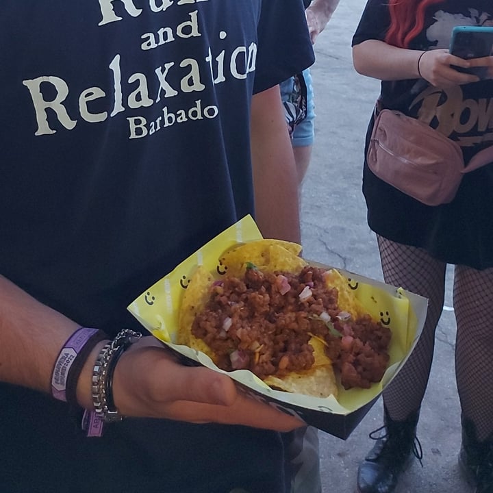 photo of Parc del Fòrum Heura's Nachos With Chili shared by @millascilla on  12 Jun 2022 - review