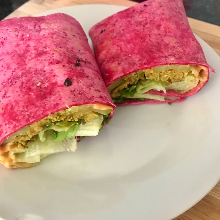 photo of Woolworths Food 6 Beetroot Wraps shared by @tdunc on  04 Jun 2020 - review