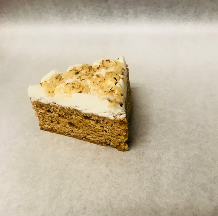 photo of Belmont Banana Cake shared by @tamiapple on  11 Apr 2021 - review