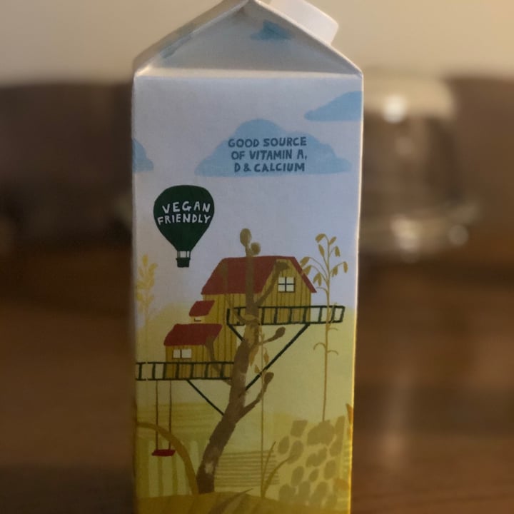 review photo of Chobani Oat Plain shared by @tortuguita on 09 May 2020 - review