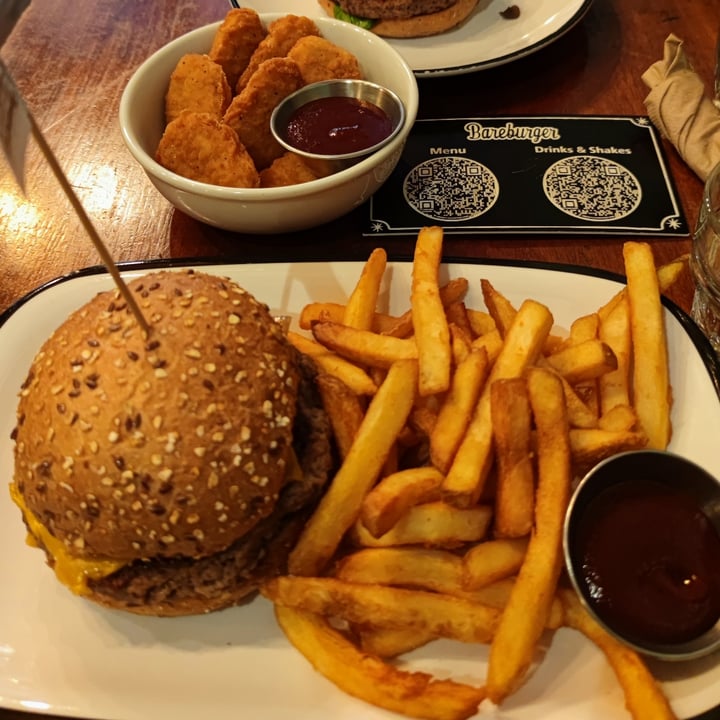 photo of Bareburger The Original shared by @itslara on  23 Nov 2021 - review